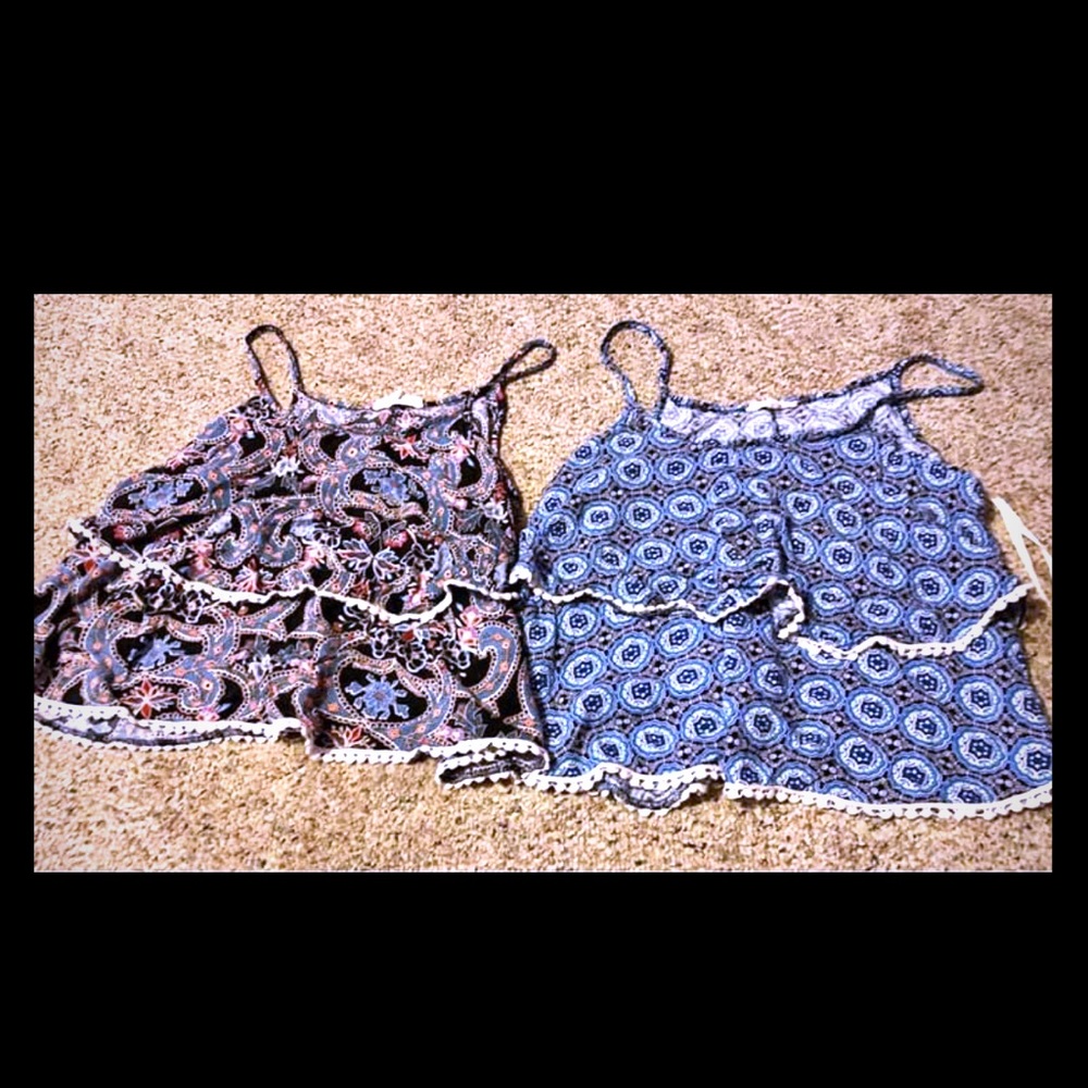 2 size medium summer time camis. Crop top.